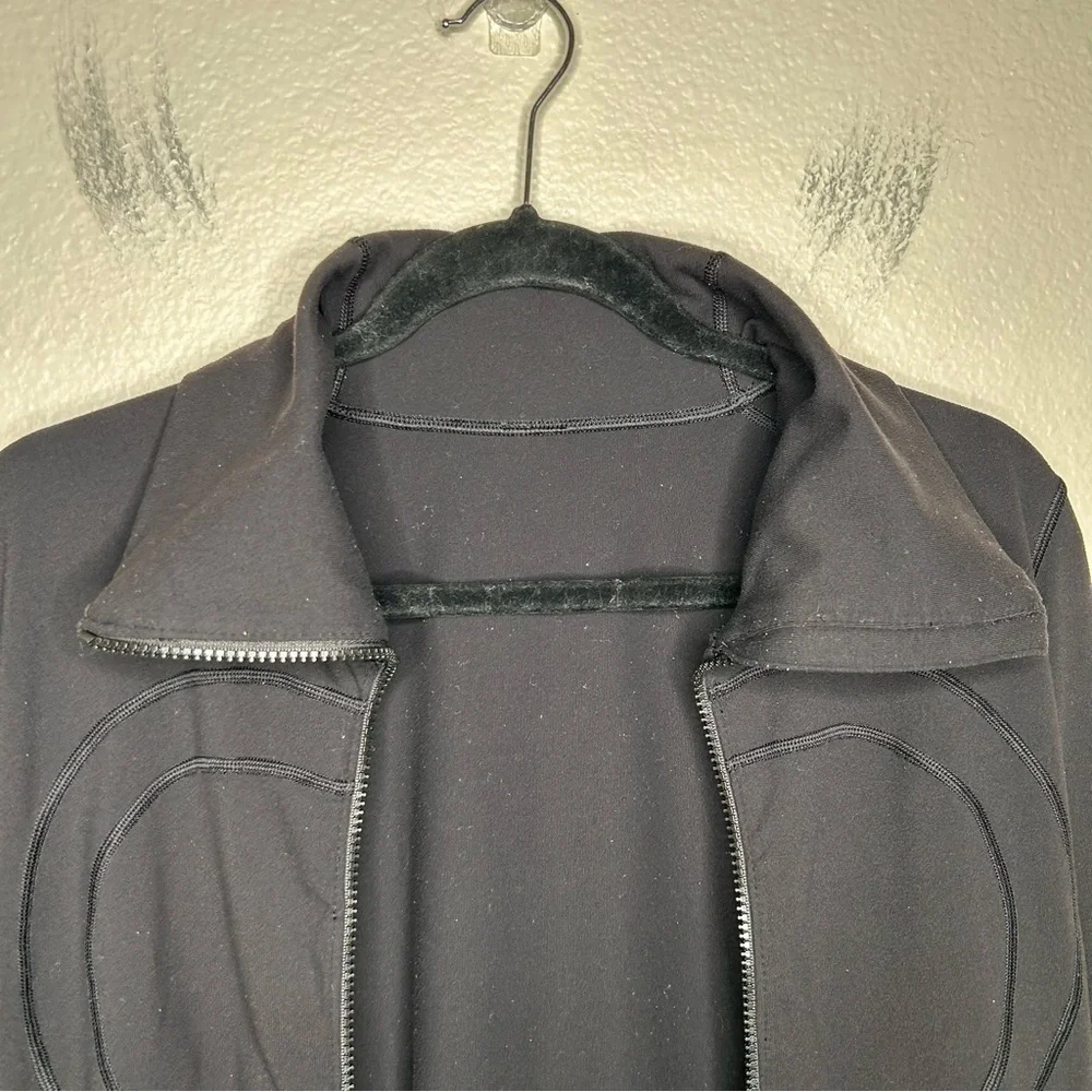 AS IS Lululemon In Stride Jacket Black 12